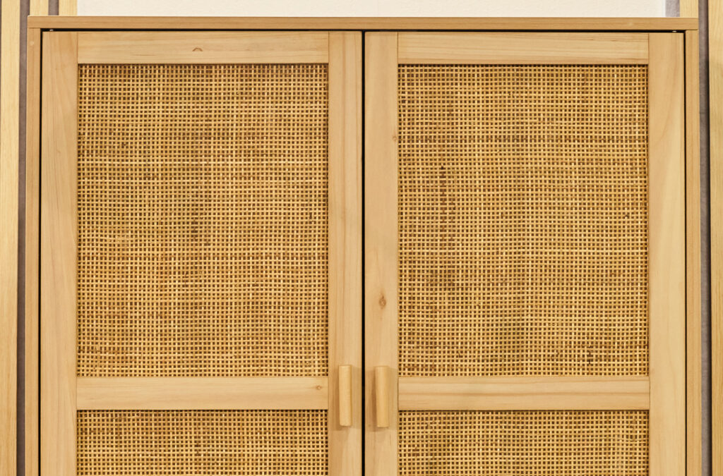 Armario Bajo Décor pino / rattan