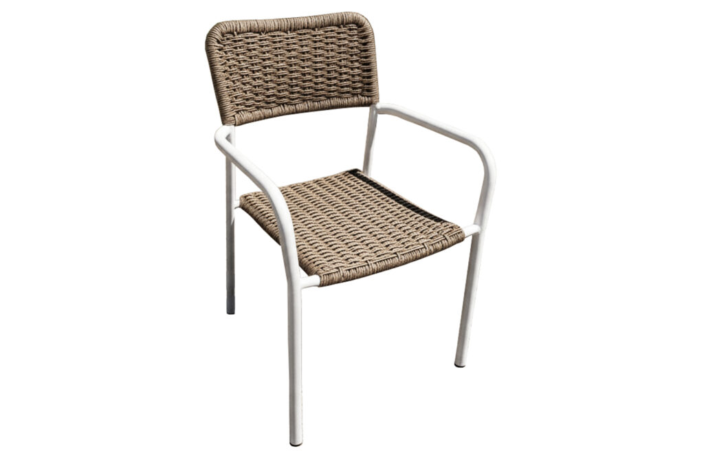 Silla de exterior Sava en mimbre blanco